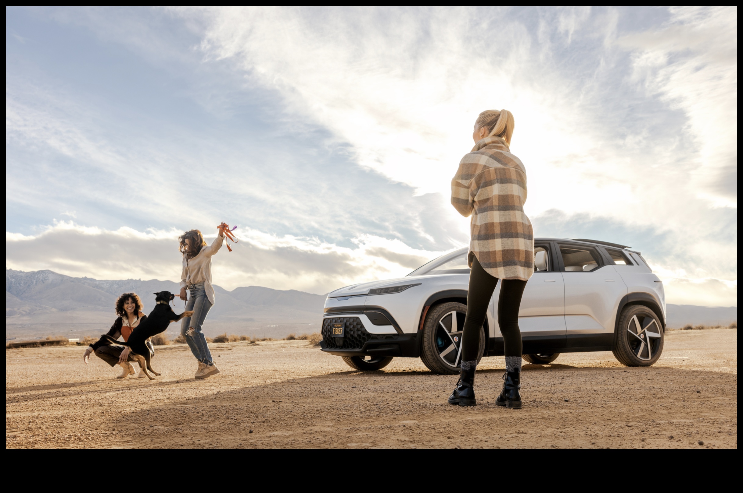 Highway Harmony Потокът и връзката между SUV пътниците 5 Магистрална хармония: Потокът и връзката сред SUV пътуващите