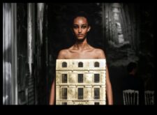 Couture Conversations Езикът в съответствие с тенденцията и интериорния дизайн Вижте как двете дисциплини се пресичат и си влияят.